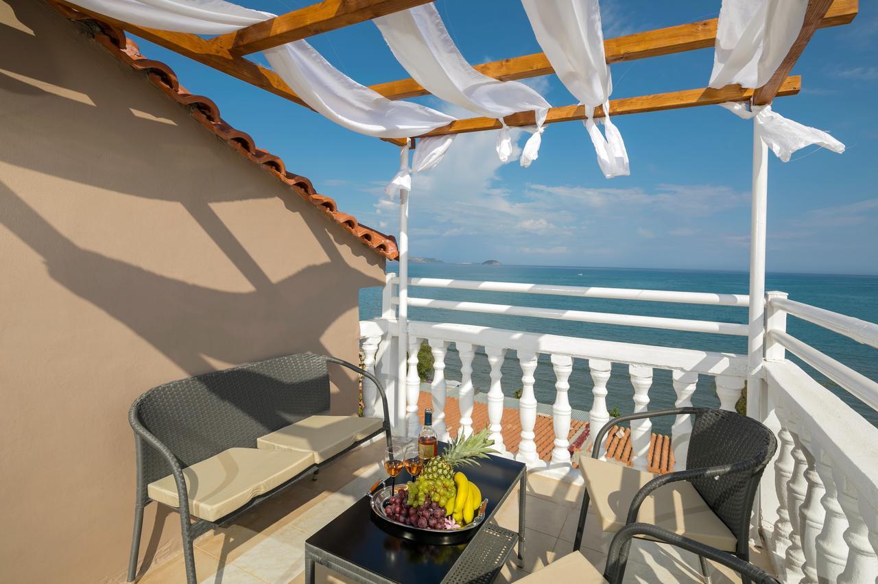 Mare Blu Studios & Suites Laganas Exterior foto