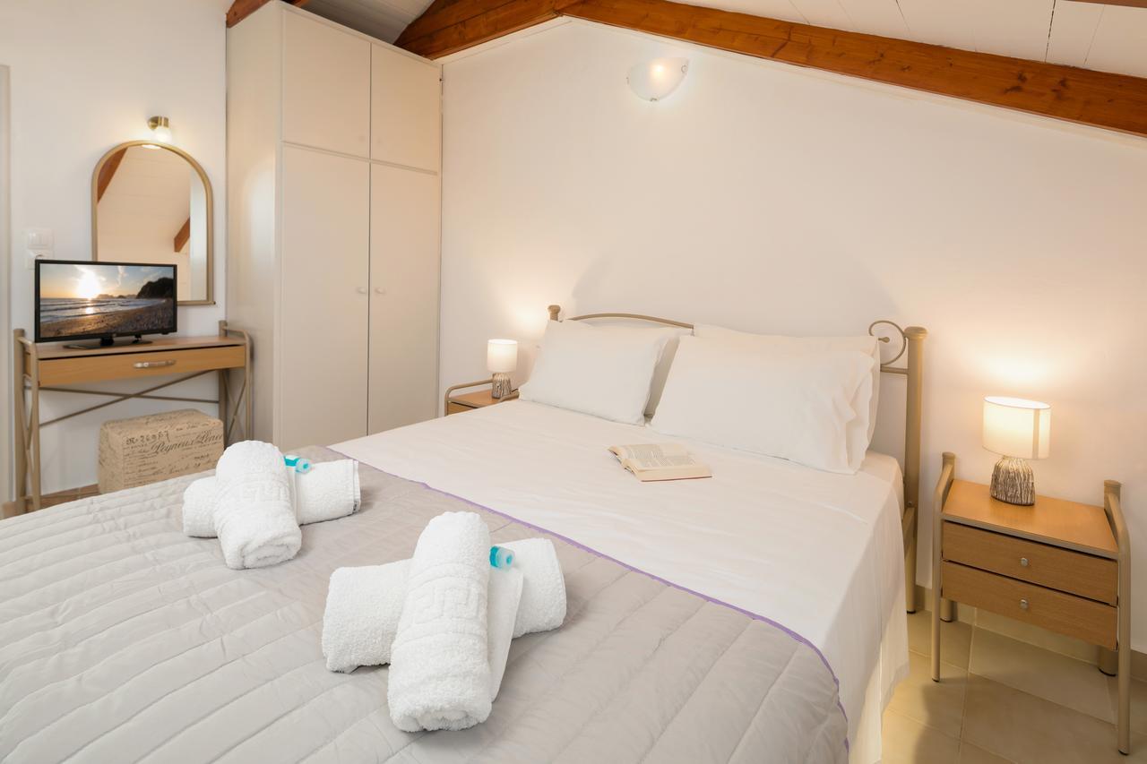 Mare Blu Studios & Suites Laganas Exterior foto