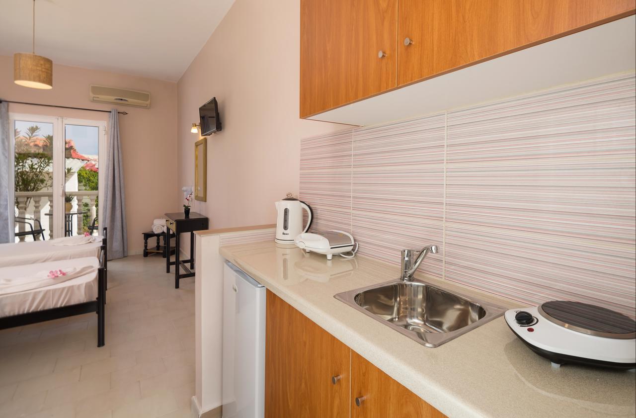 Mare Blu Studios & Suites Laganas Exterior foto
