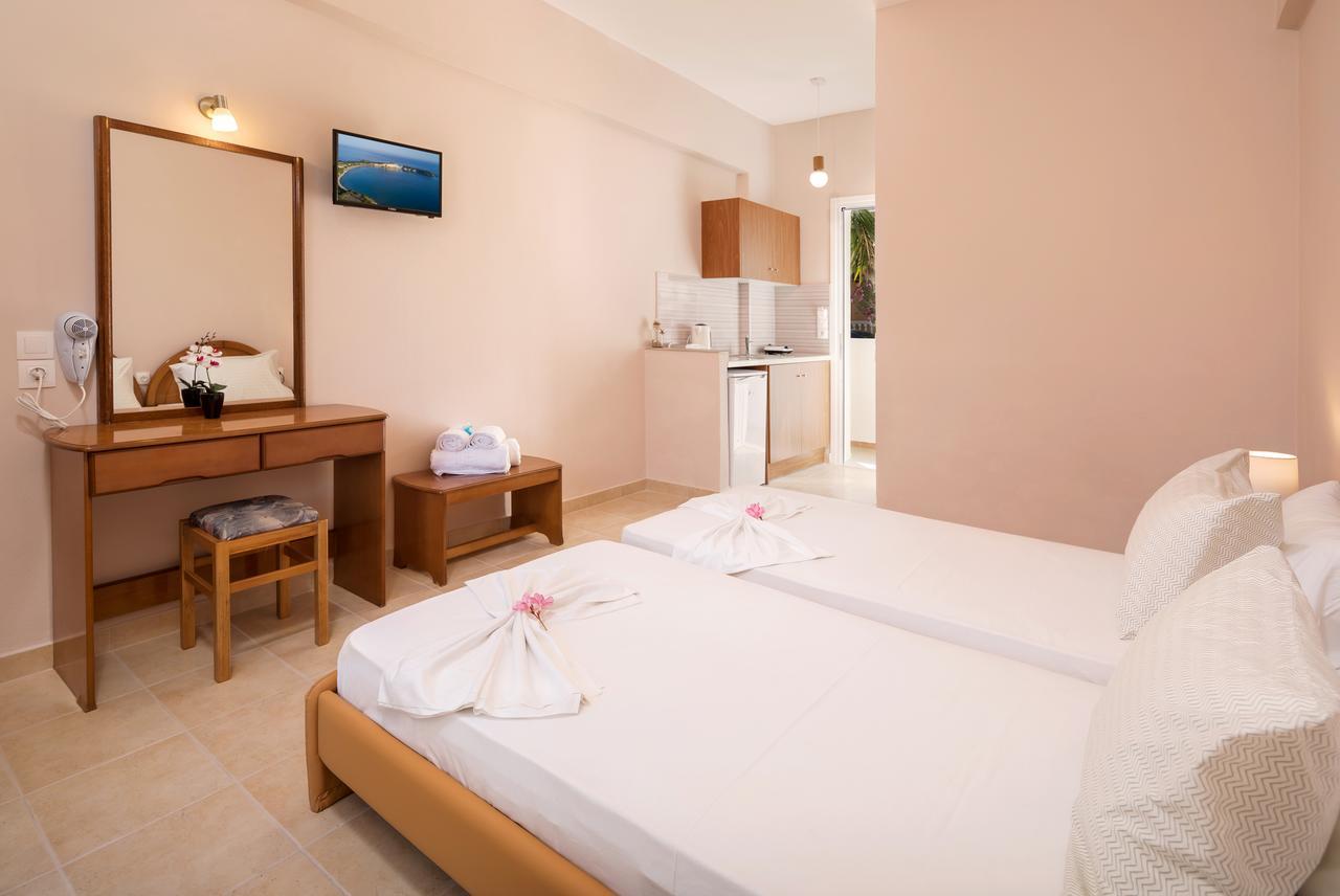 Mare Blu Studios & Suites Laganas Exterior foto