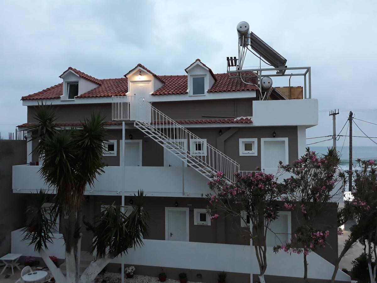Mare Blu Studios & Suites Laganas Exterior foto